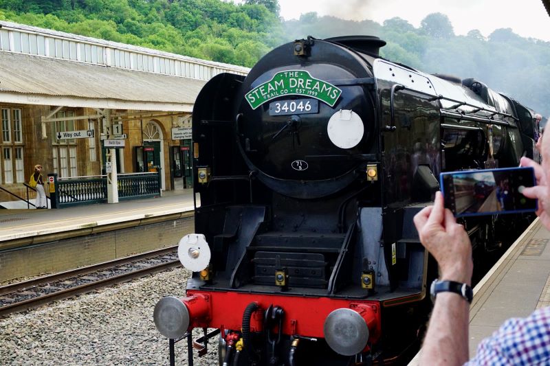About_start_the_return_journey_from_Bath_upon_Braunton_Steam_Train