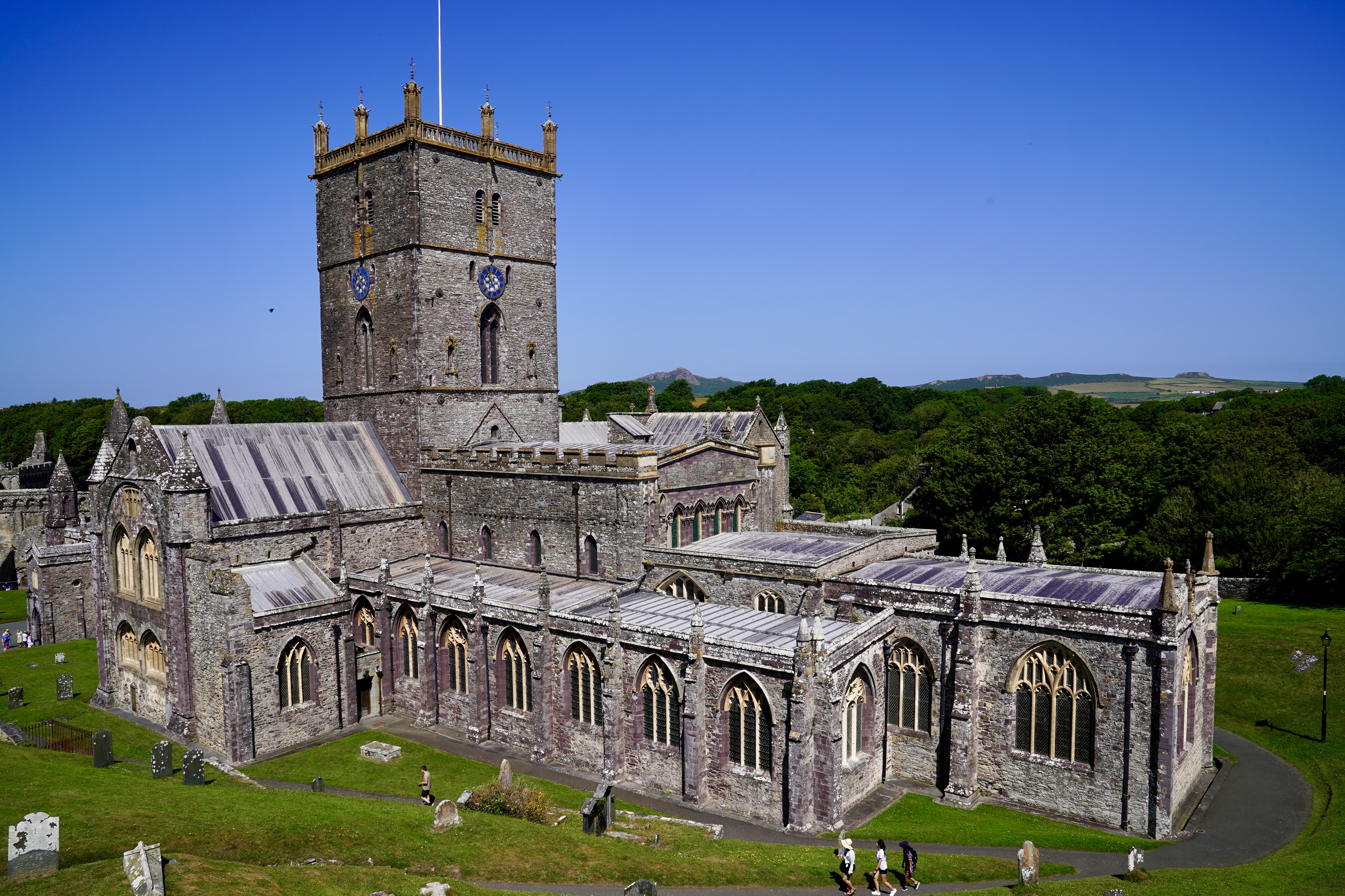 St_Davids_Cathedral_a_must_visit_for_holidays_in_Pembrokeshire