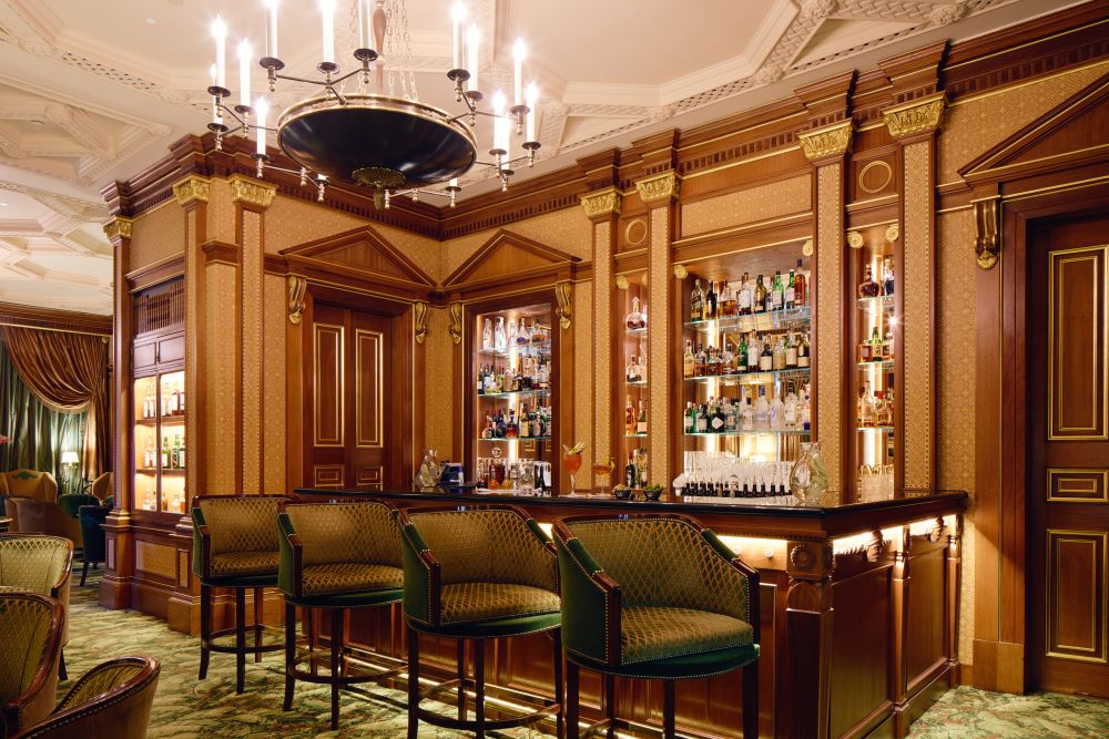 The_Lanesborough_Library_Bar.